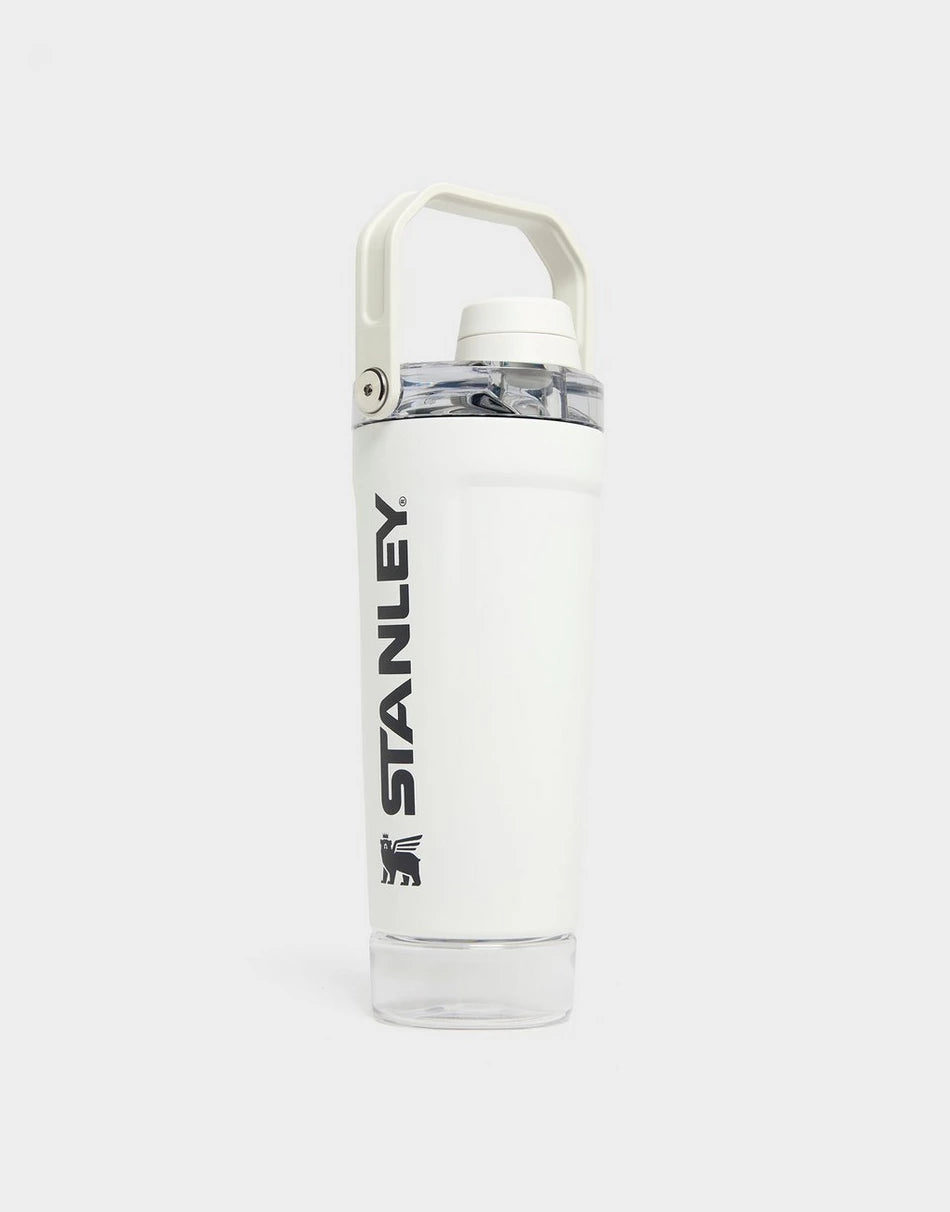 Stanley Activate Shaker Bottle 20 oz